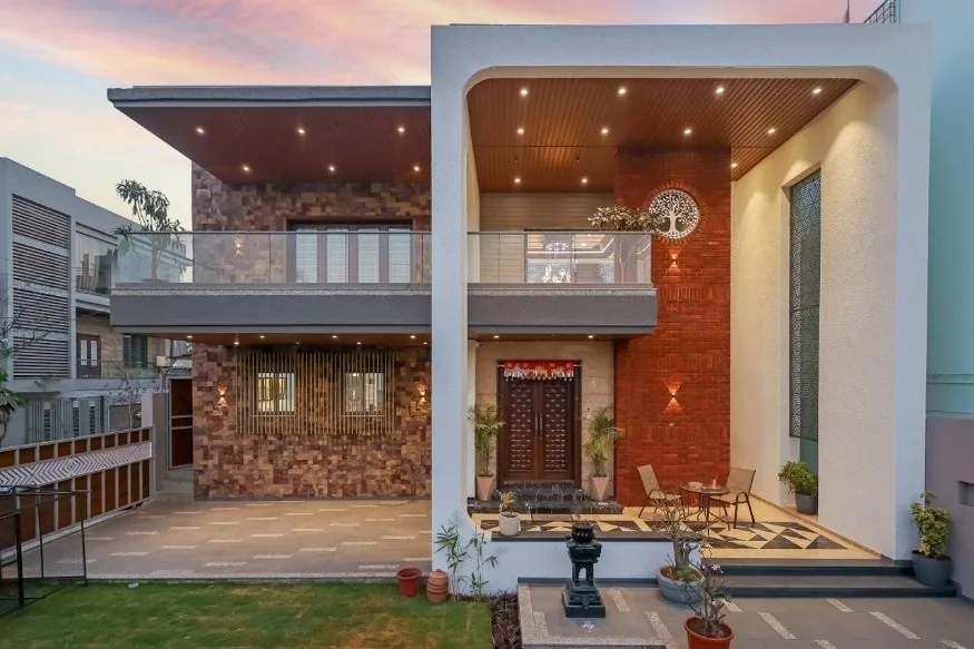 A modern Indian home - The Vastu Geomancy, Sector 35-C, Chandigarh