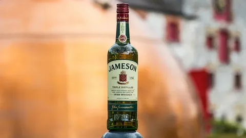 Top 26 Best Whiskey Brands in India (Updated-List)