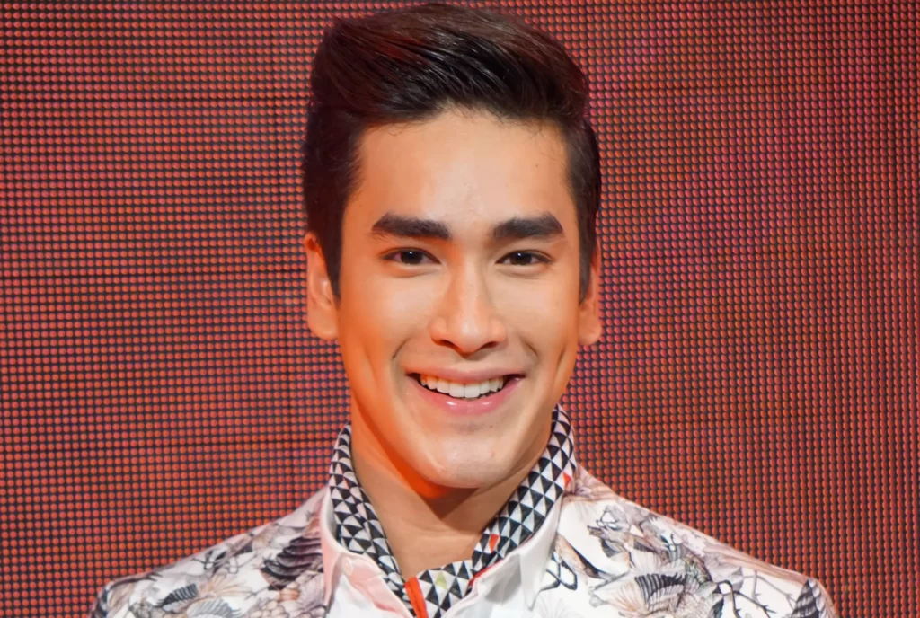 Nadech Kugimiya